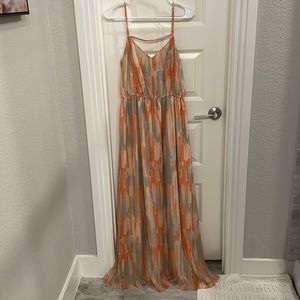 Maxi dress. Worn once. Size M. Gauze like material.Fully lined.Adjustable straps